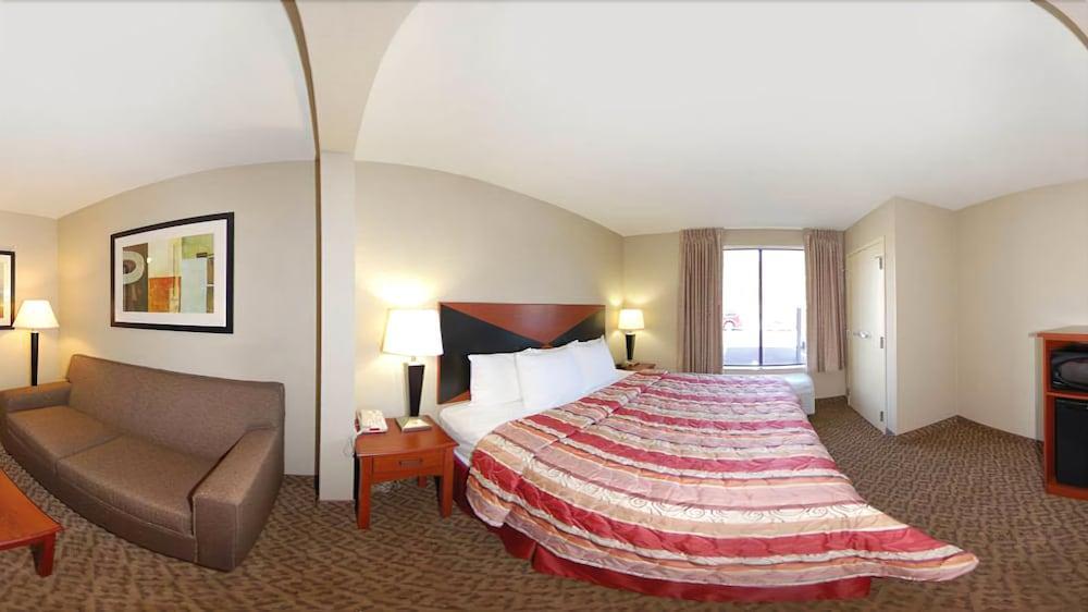 Sleep Inn & Suites Airport Milwaukee Exterior photo