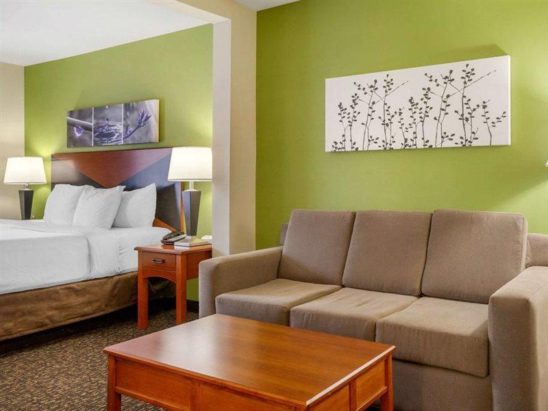 Sleep Inn & Suites Airport Milwaukee Exterior photo