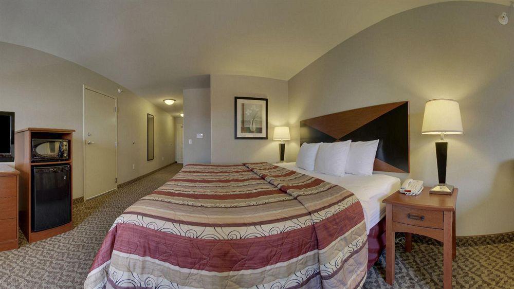 Sleep Inn & Suites Airport Milwaukee Exterior photo