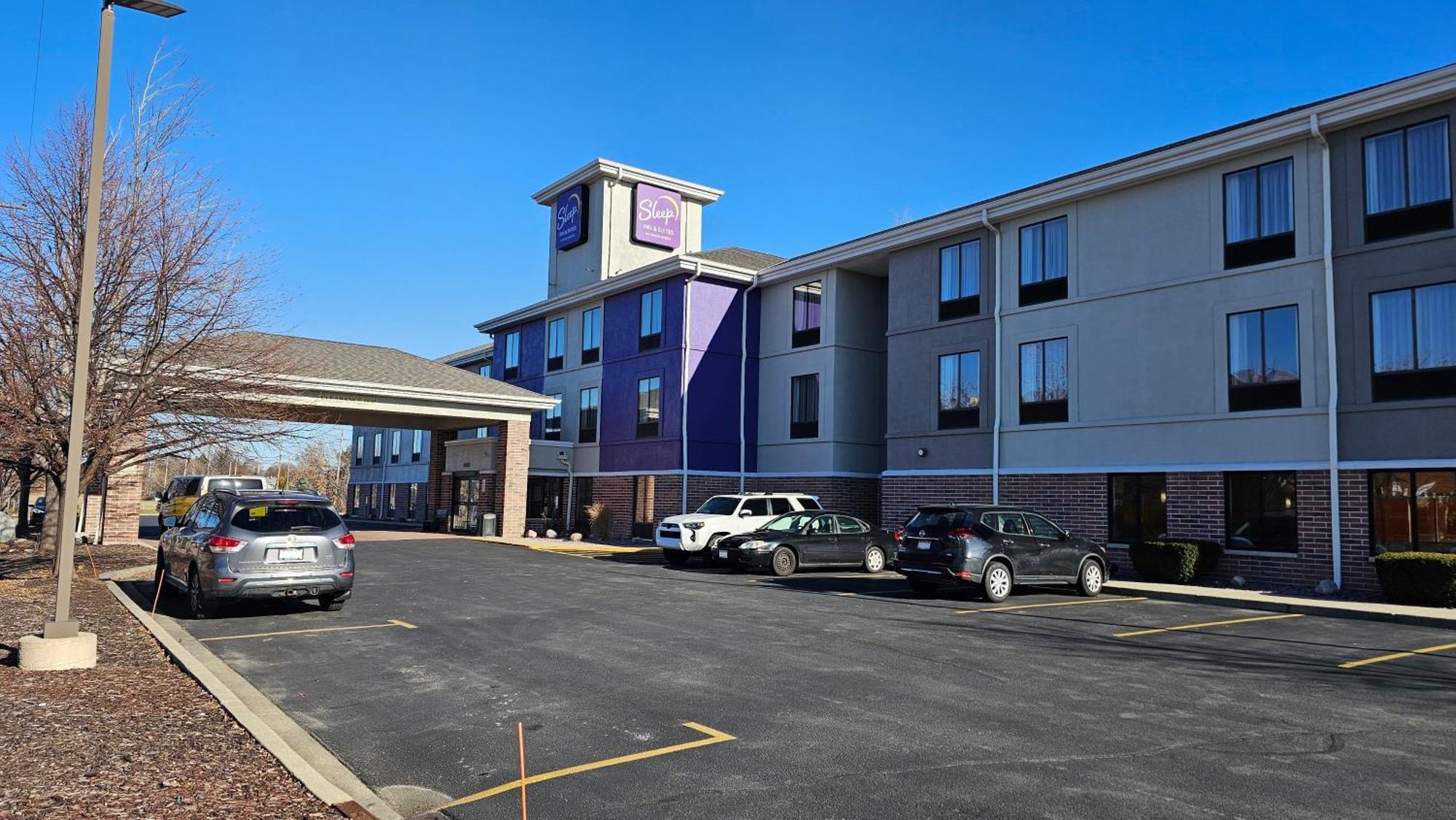 Sleep Inn & Suites Airport Milwaukee Exterior photo