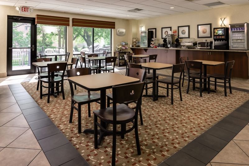 Sleep Inn & Suites Airport Milwaukee Exterior photo